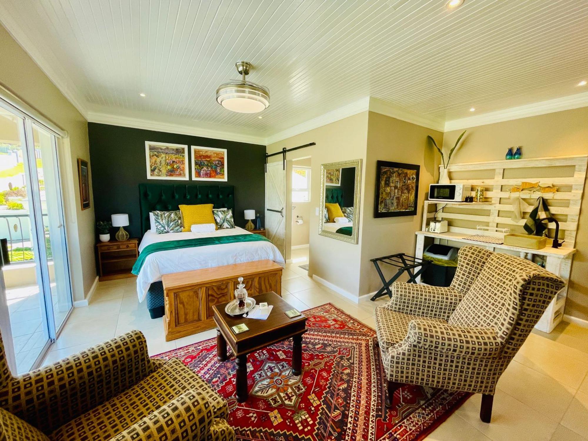 Calm Waters Guesthouse Plettenberg Bay Exterior photo